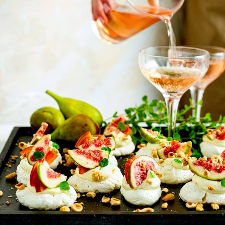 FIGGY PEACH PAVLOVA BITES