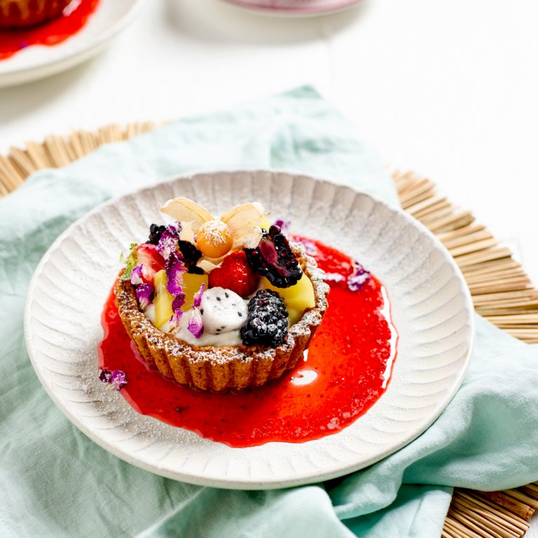 BREAKFAST FRUIT TARTS IN GRANOLA PASTRY